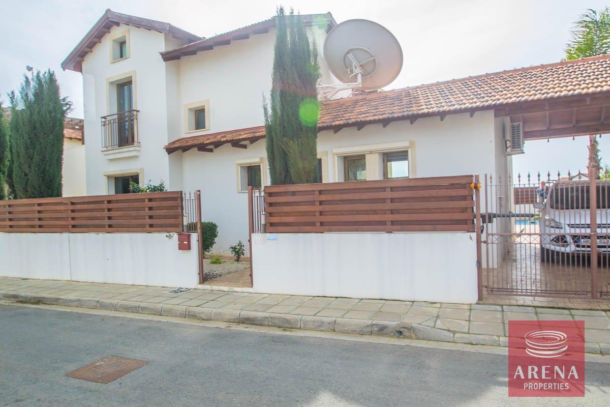 2-villa-in-ayia-thekla-4151