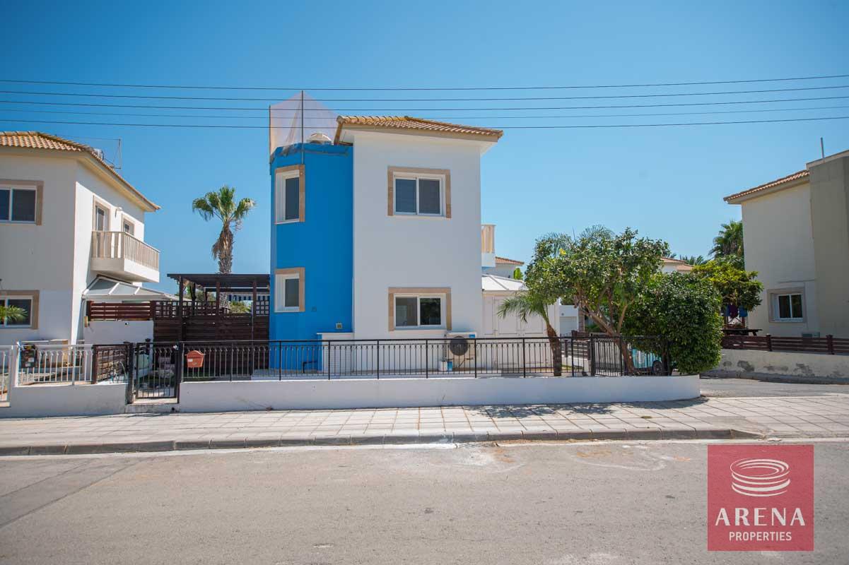 2-villa-in-ayia-thekla-5736-2