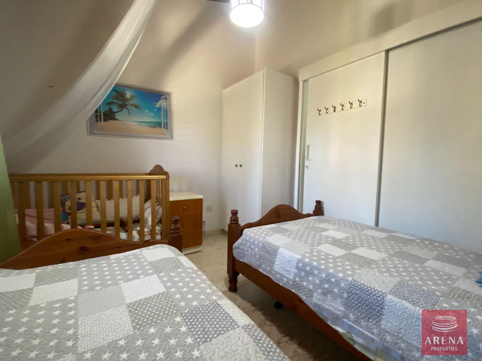 20-2-BED-HOUSE-IN-PERVOLIA-8986