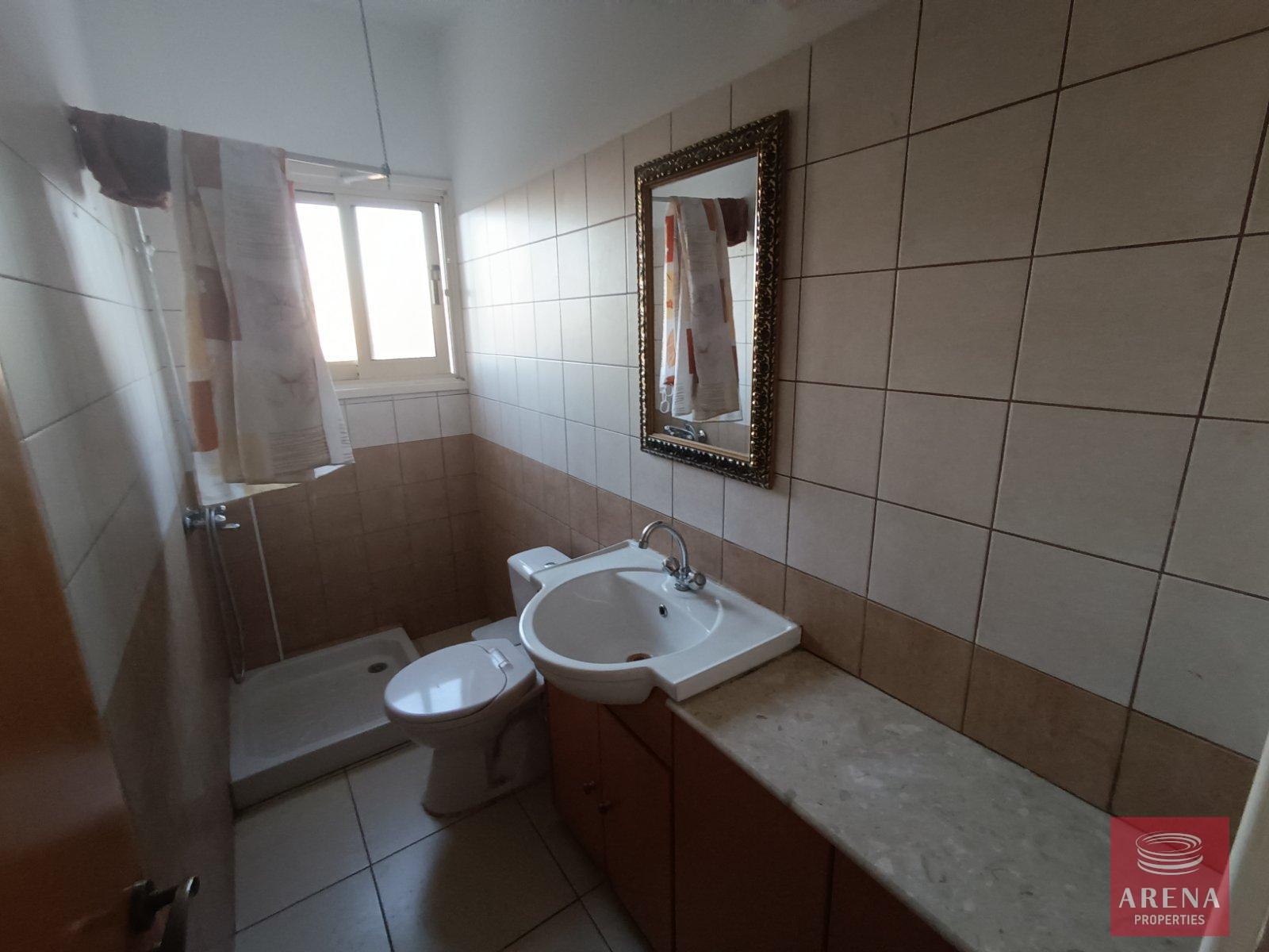 20-3-BED-APT-LARNACA-8847