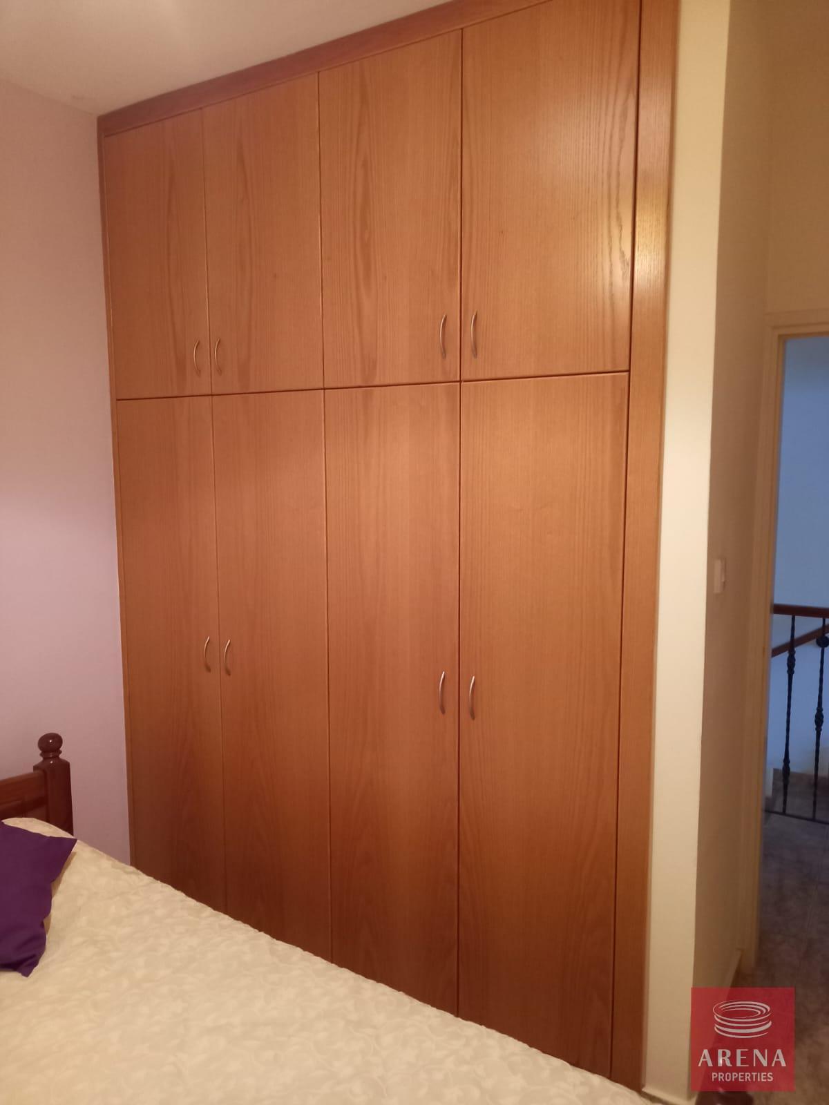 20-3-BED-VILLA-FOR-RENT-FRENAROS-8606