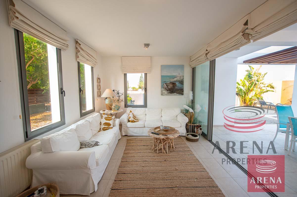 20-3-Bed-villa-in-ayia-thekla-5700