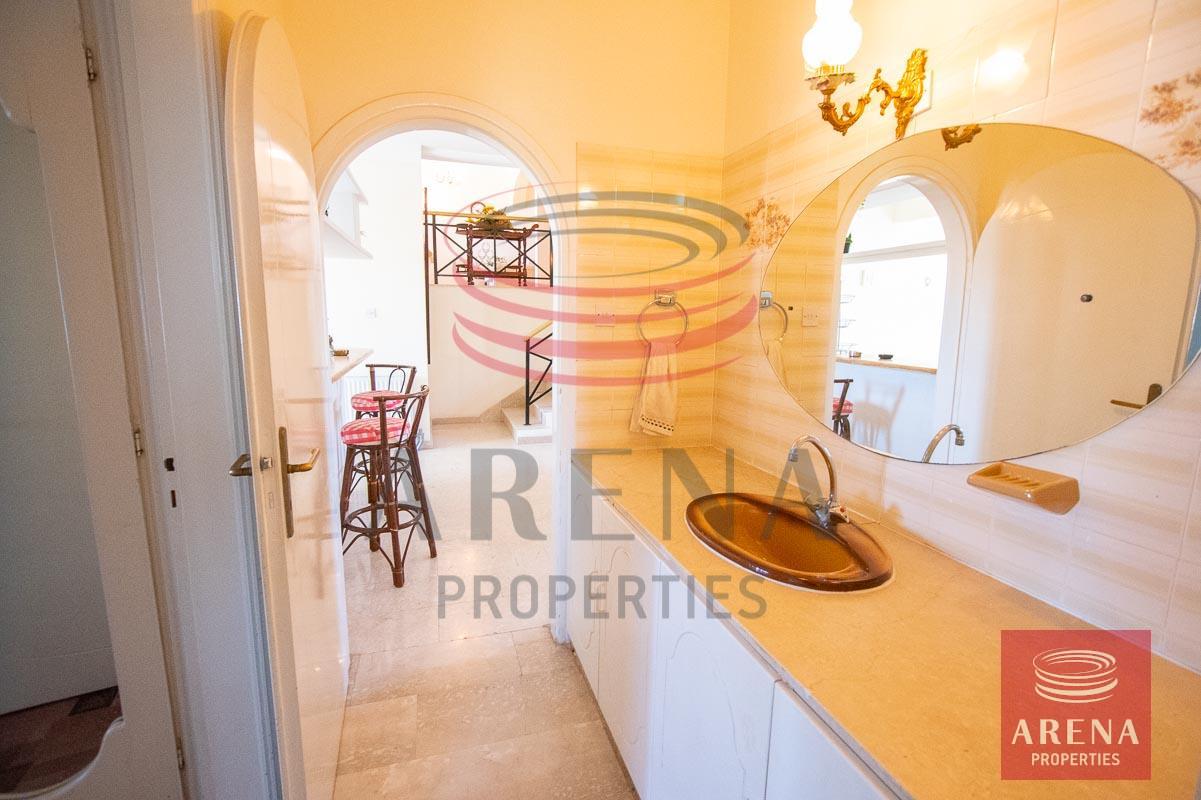 20-3-bed-apt-for-rent-in-paralimni-5671