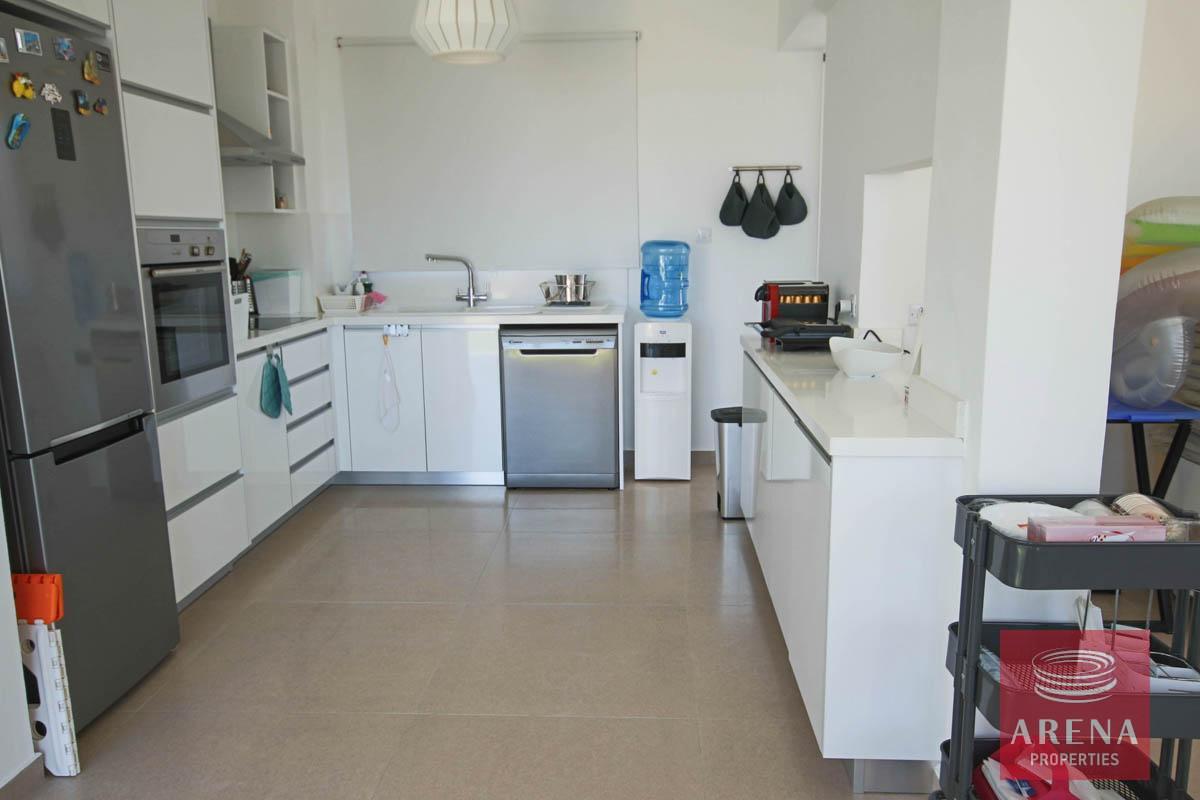 20-4-BED-VILLA-FOR-SALE-IN-CAPE-GRECO-6484