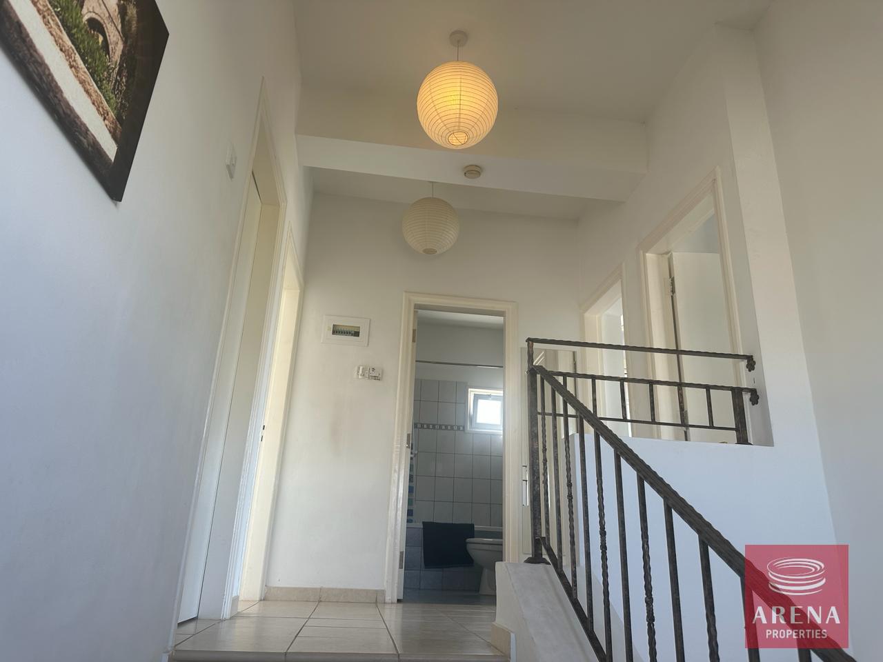 20-4-BED-VILLA-PARALIMNI-7979-1