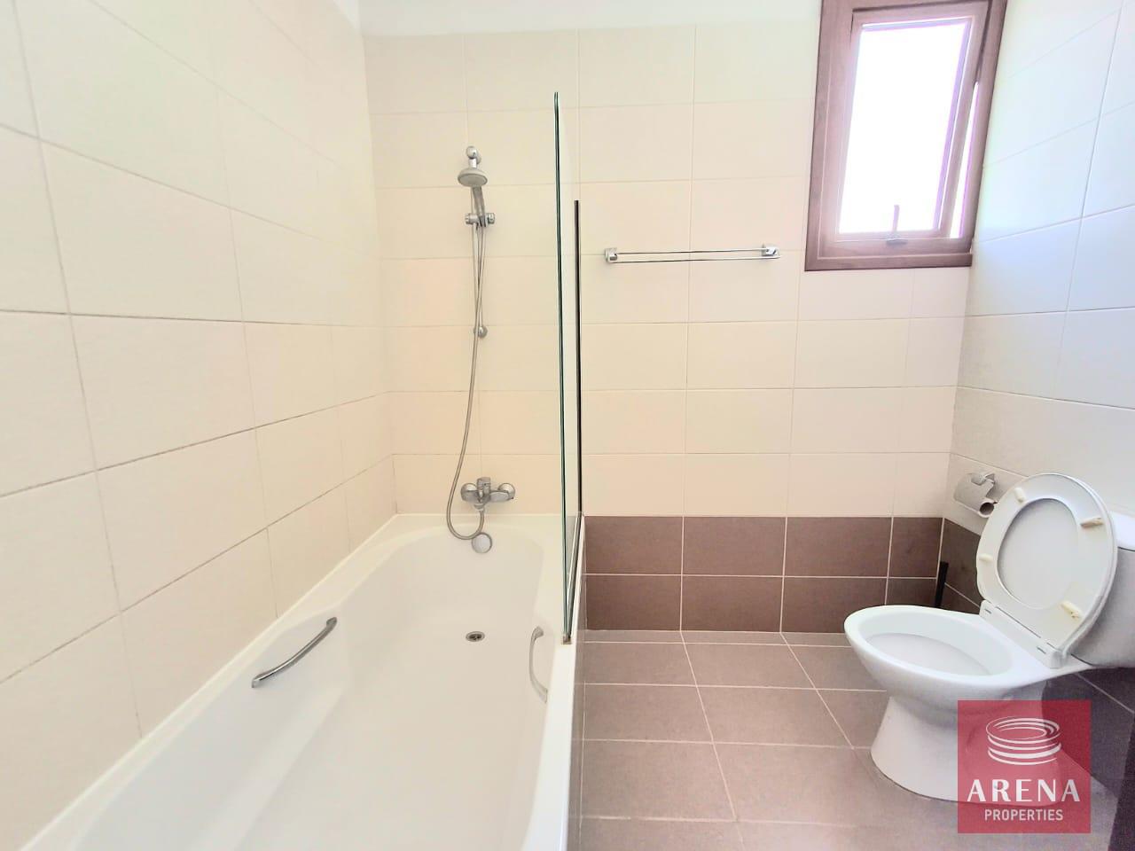 20-4-bed-villa-in-alethriko-9072