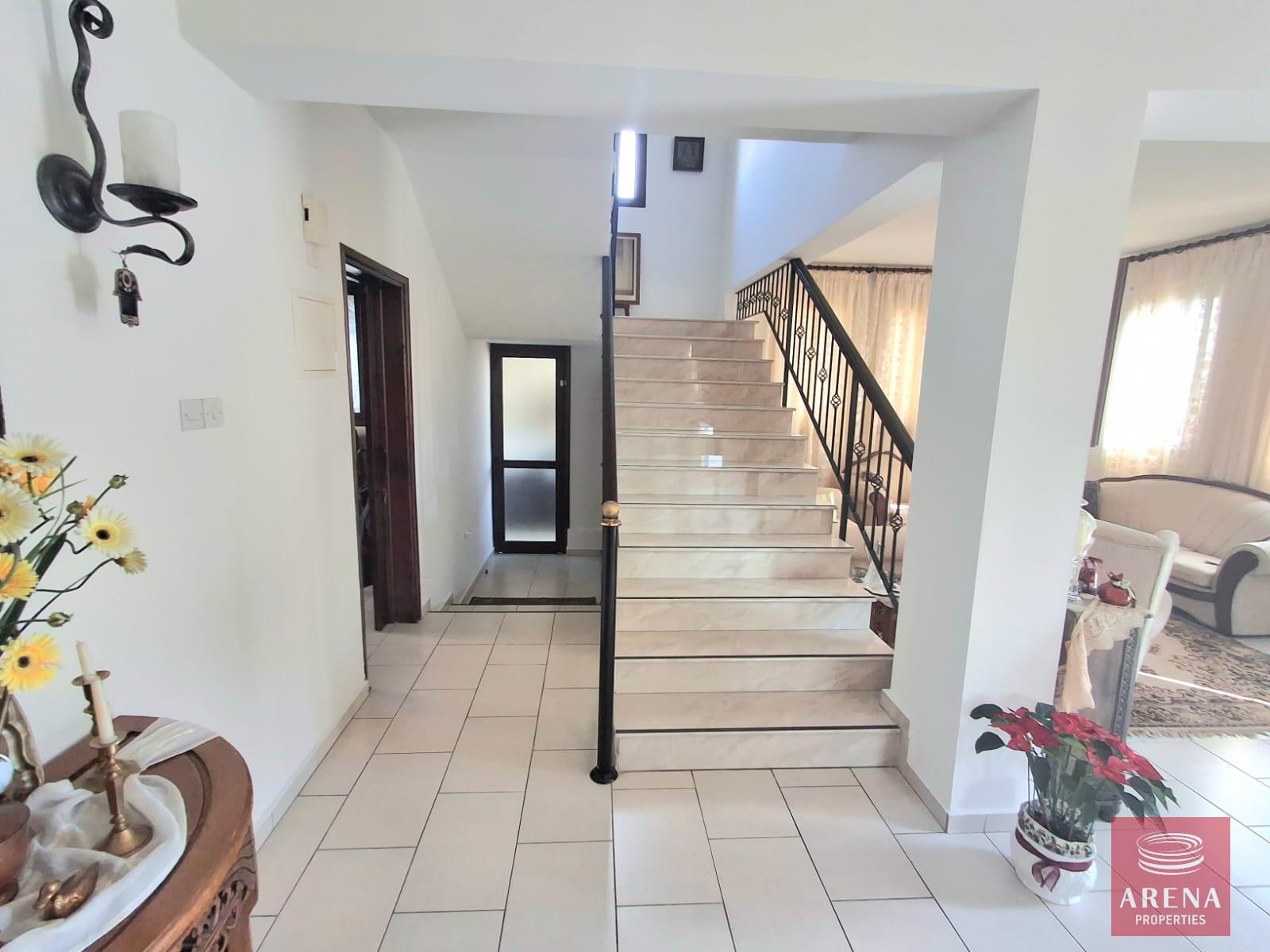 20-5-BED-VILLA-KRASAS-9152