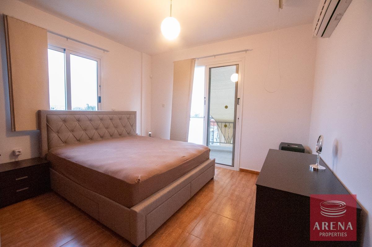 20-Townhouse-in-Oroklini-5773-1