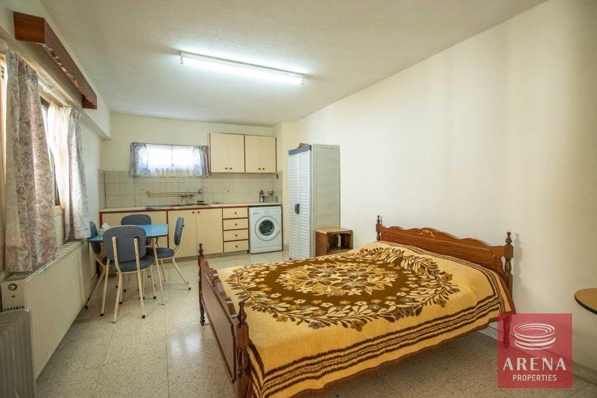 20-semi-detached-house-in-sotiros-5933-1