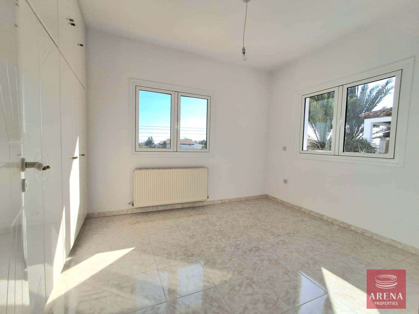 21-3-BED-VILLA-ARADIPPOU-9115