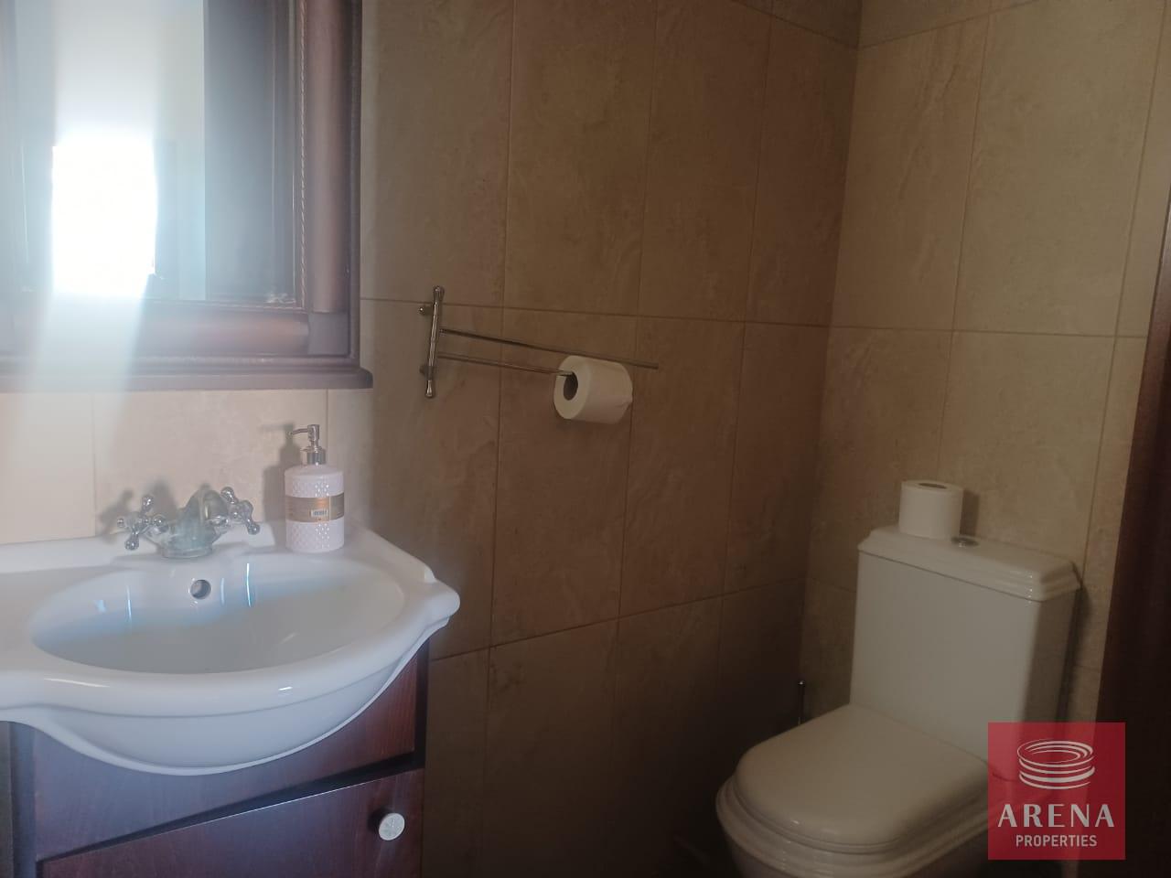 21-3-BED-VILLA-VRYSOULLES-9128