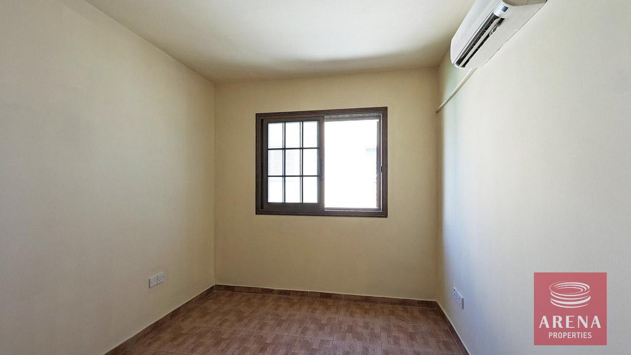 21-3-bed-apt-8414