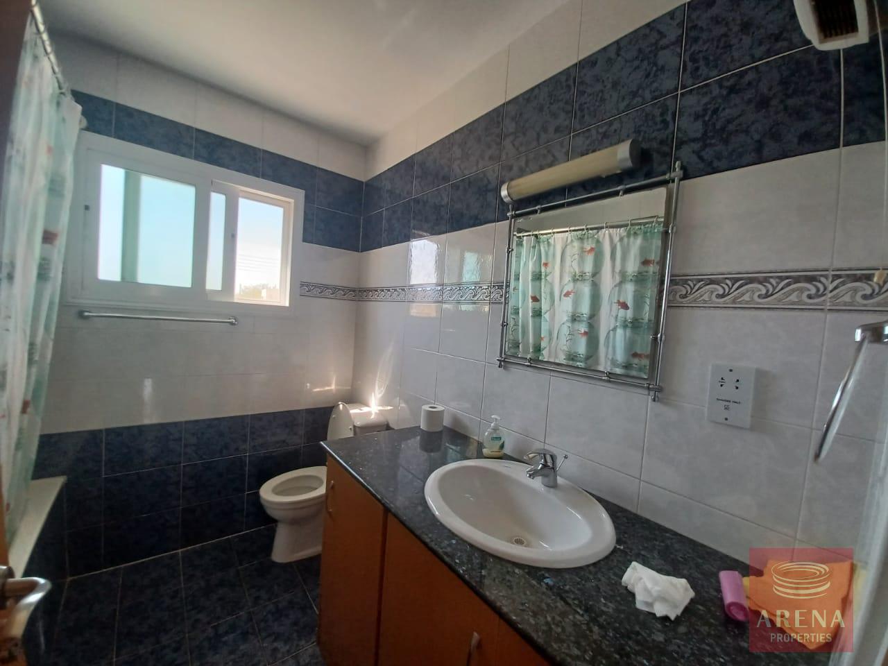 21-3-bed-apt-for-rent-Paralimni-7431-5