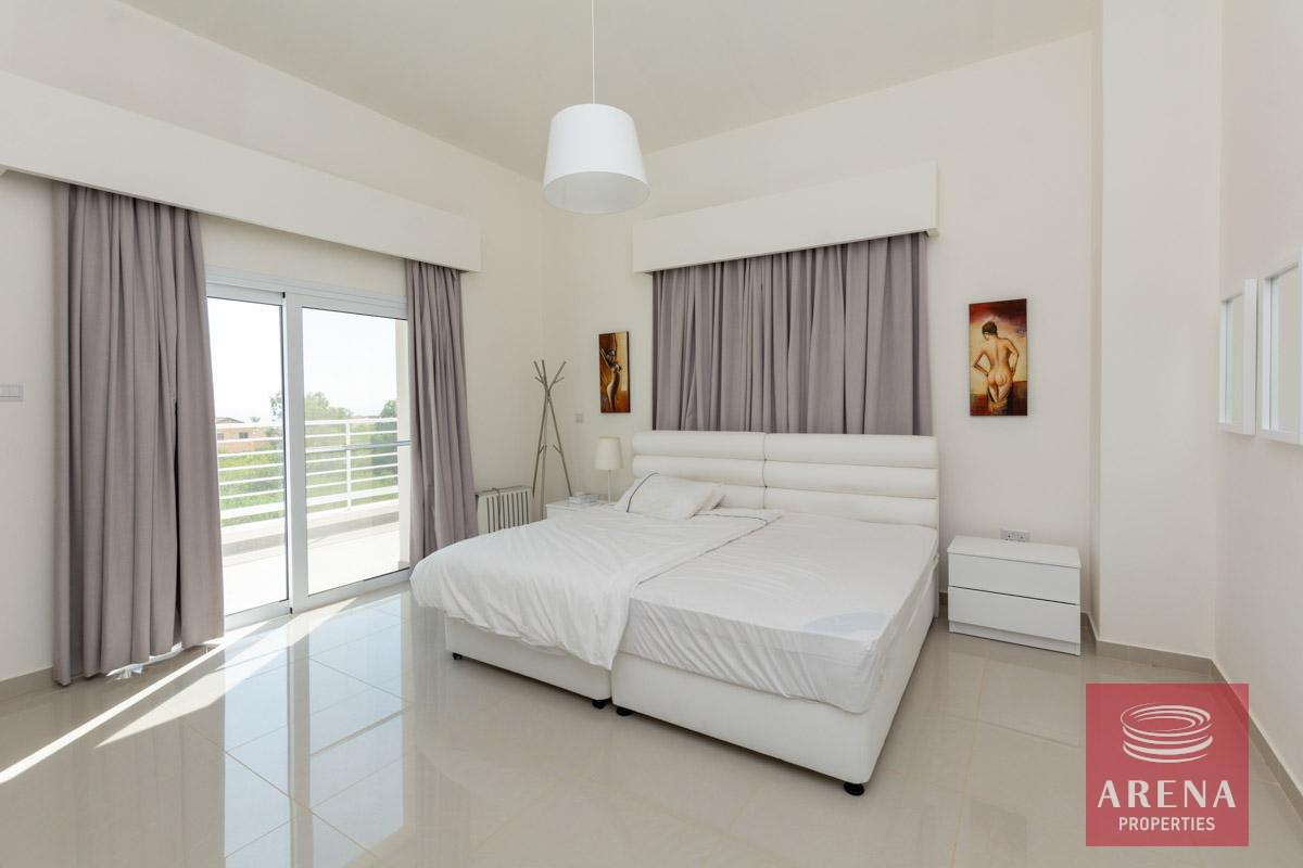 21-4-Bed-villa-in-Protaras-6036-1