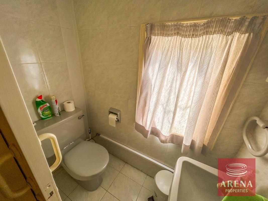 21-HOUSE-IN-DEKELIA-7466