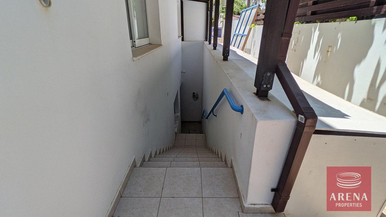 21-TOWNHOUSE-IN-PERNERA-8398