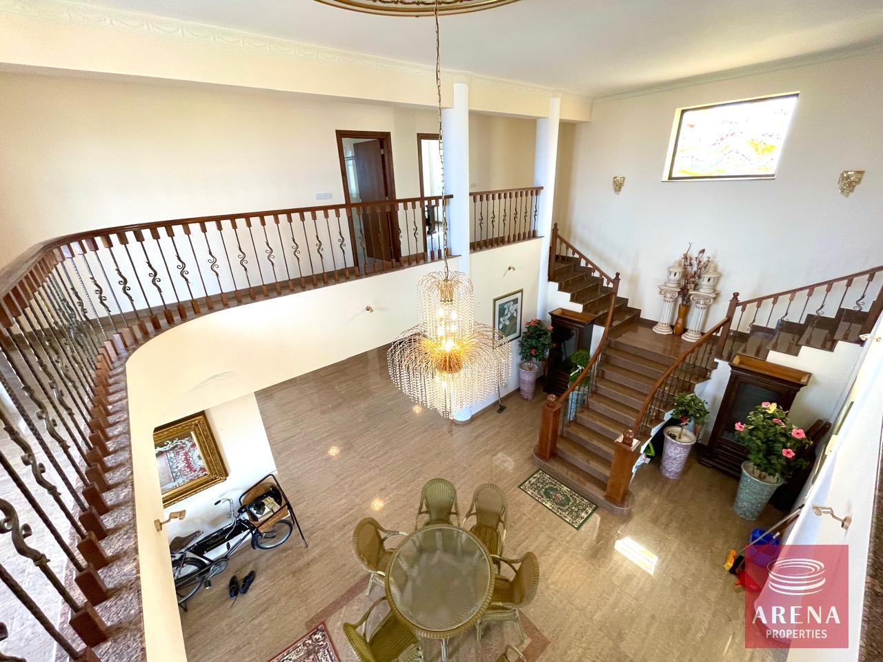 21-VILLA-IN-PROTARAS-9236-1