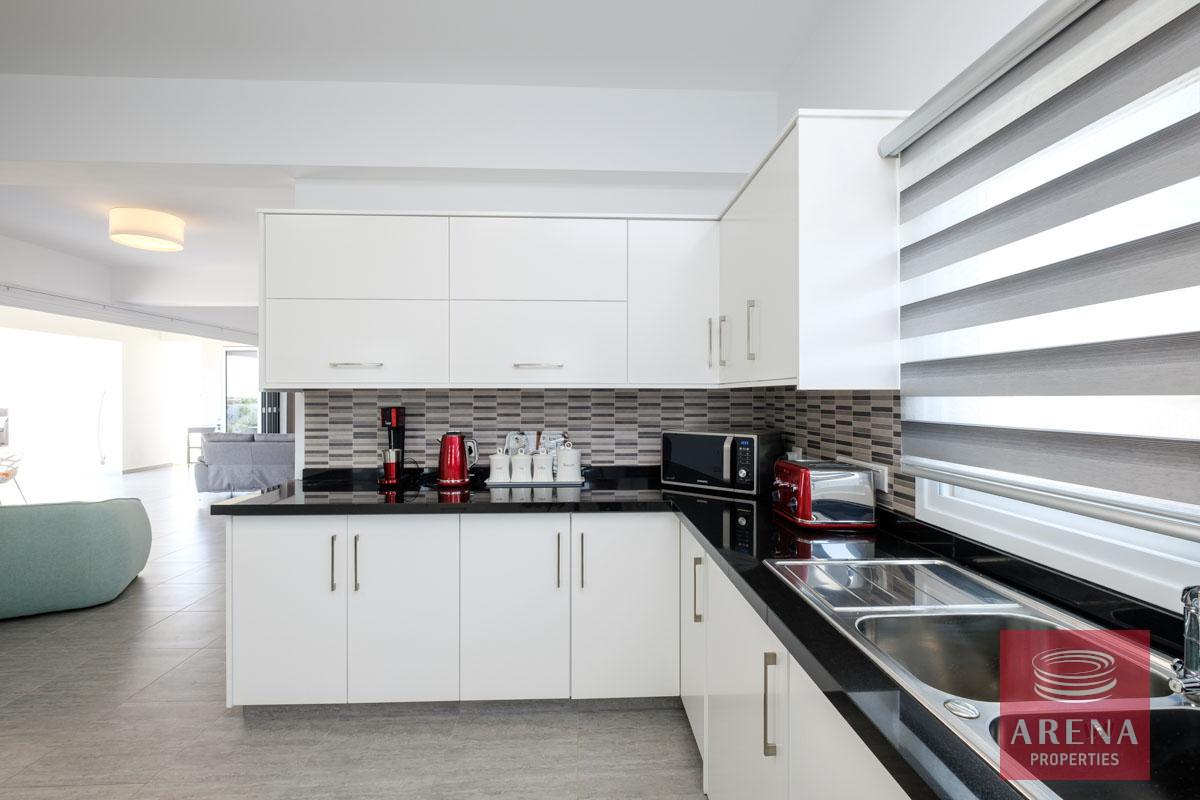 21-bungalow-vrysoulles-to-buy