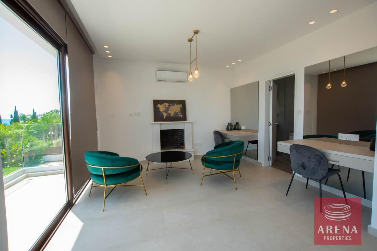 21-seafront-villa-ayia-thekla-5842-1