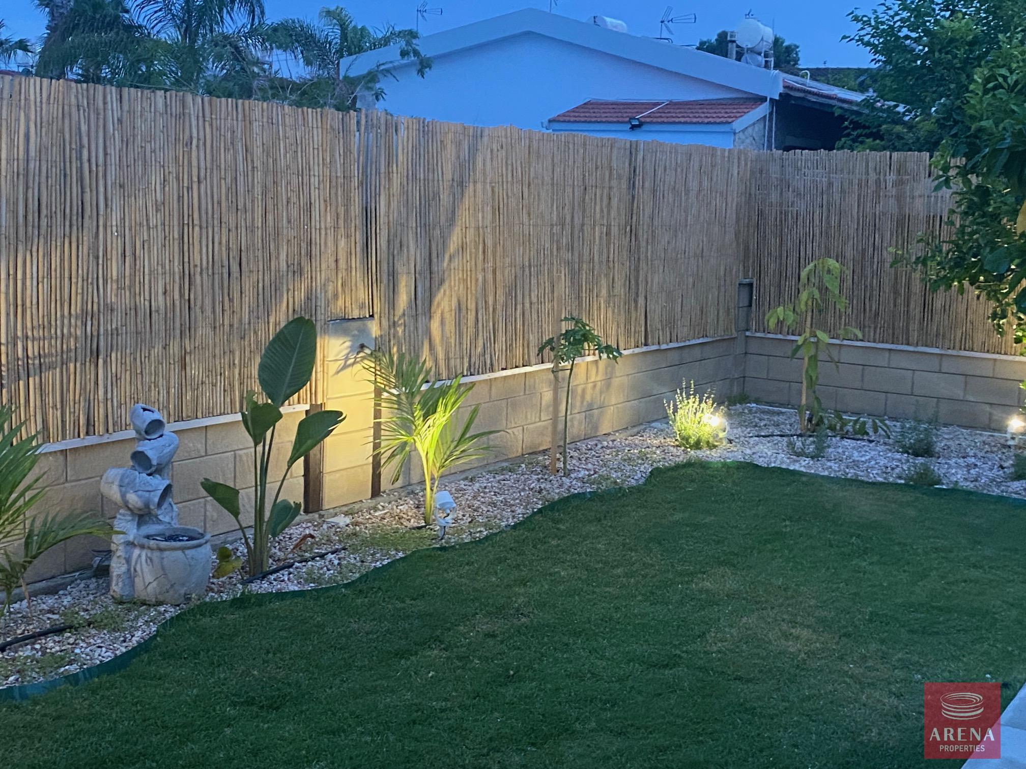 22-3-BED-BUNGALOW-FOR-RENT-IN-PERVOLIA-7032