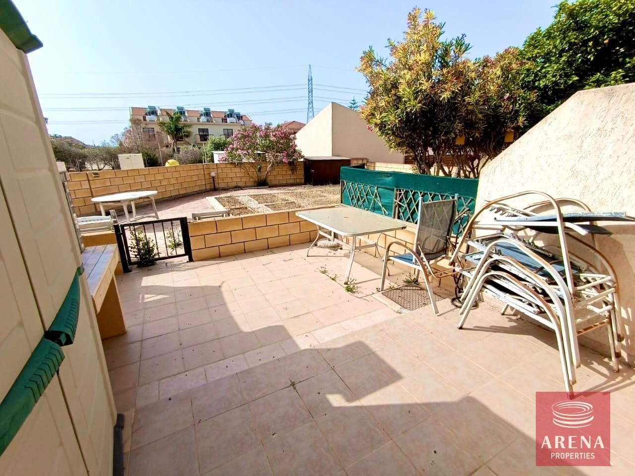 22-3-BED-TH-FOR-SALE-IN-PYLA-8012-1