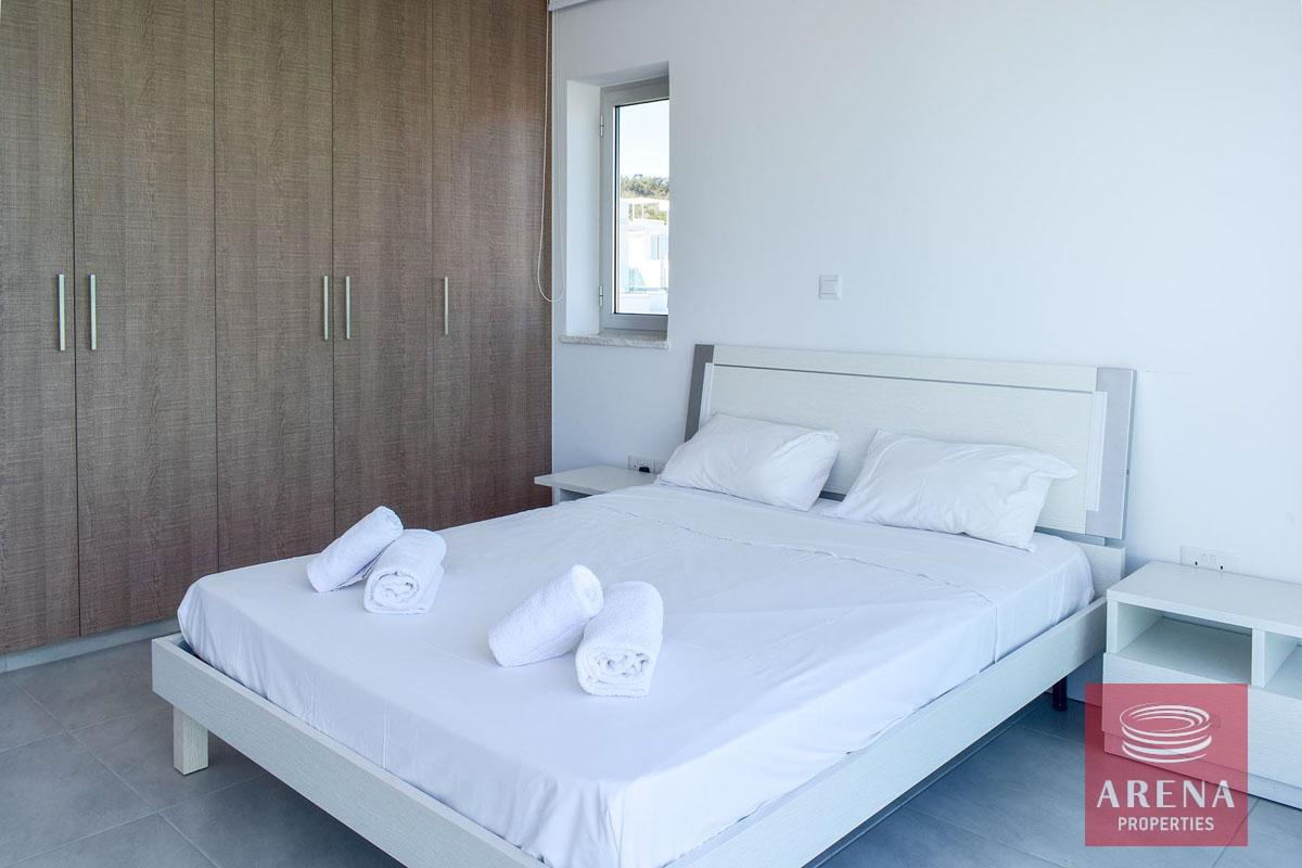 22-3-BED-VILLA-IN-PROTARAS-7271-1