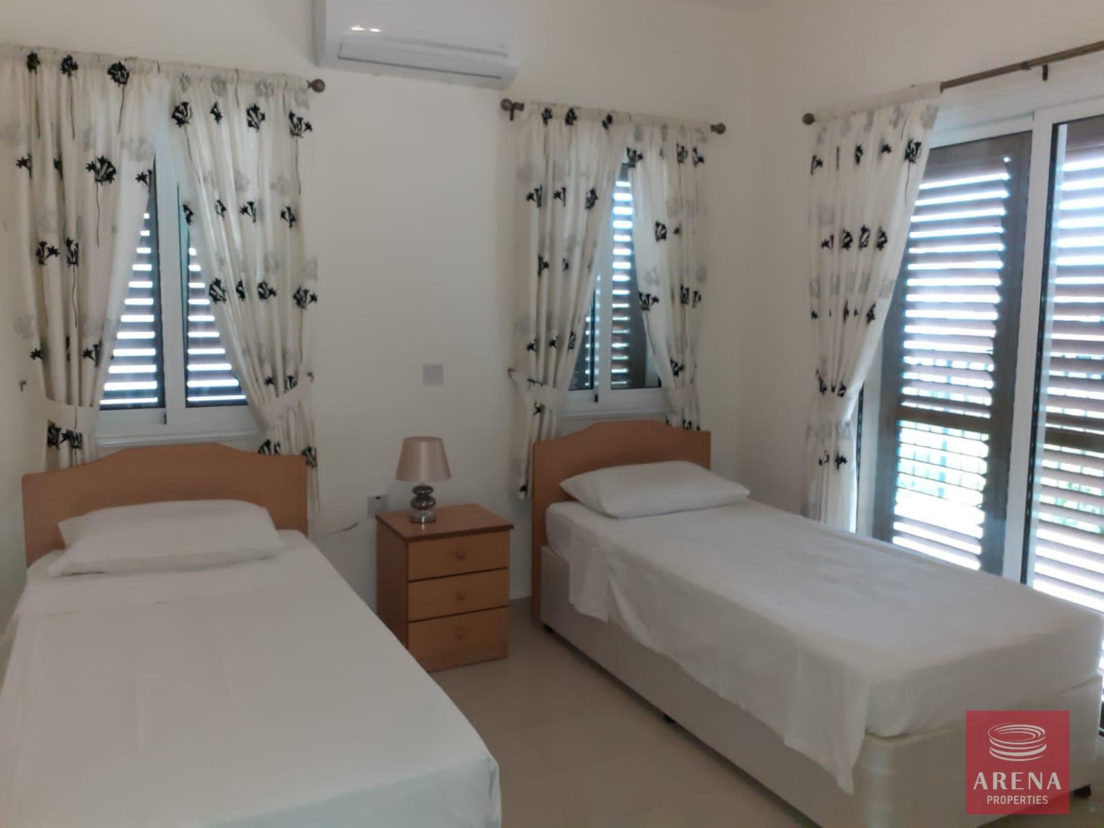 22-3-bed-villa-for-sale-in-paralimni-7454