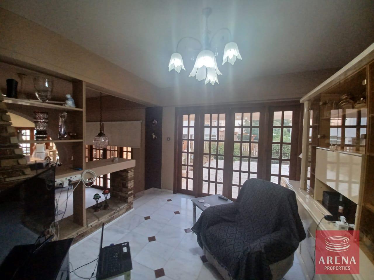 23-3-BED-VILLA-IN-PYLA-7456