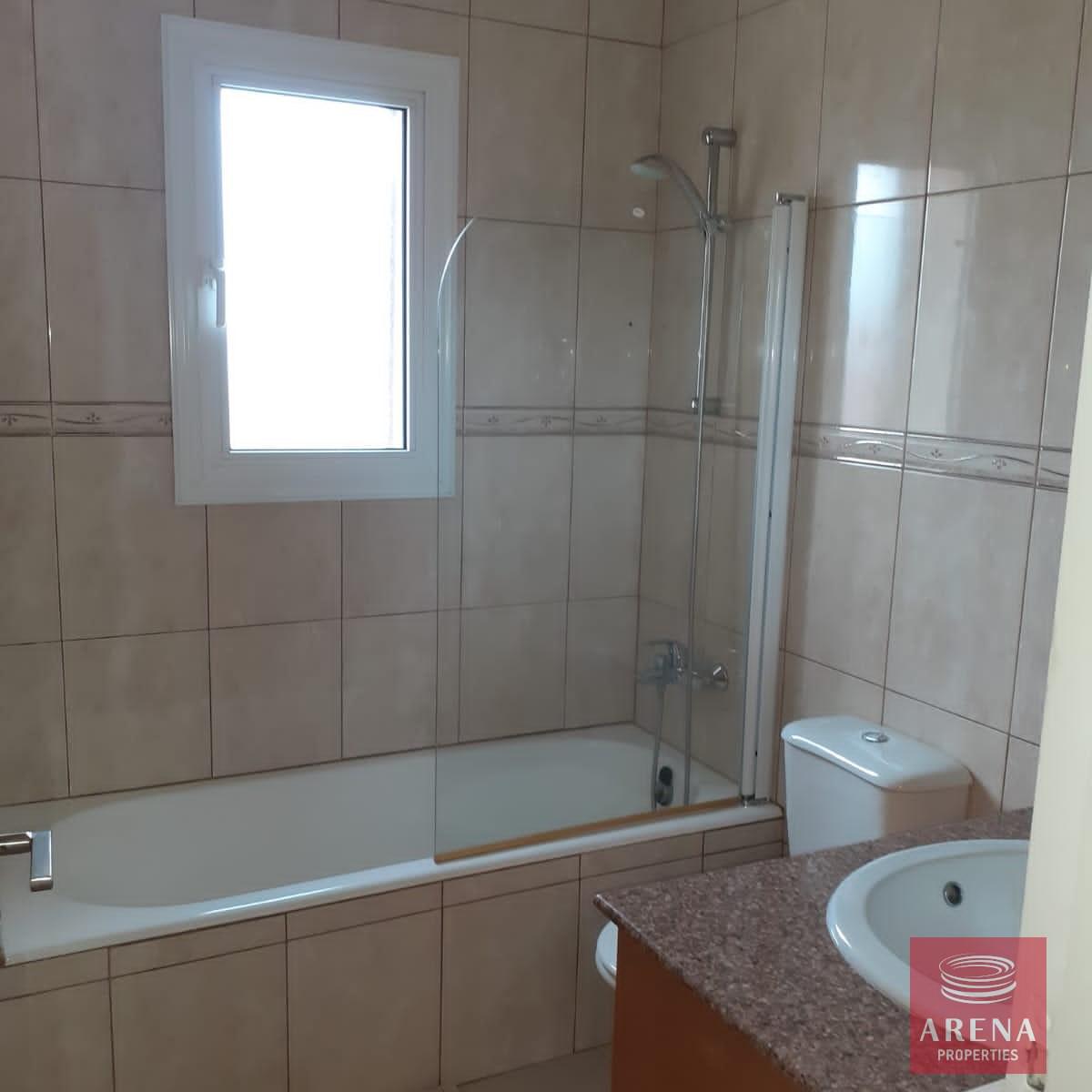 23-3-bed-villa-for-sale-in-paralimni-7454