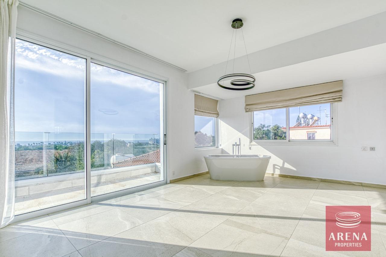 23-7-BED-VILLA-AYIA-NAPA-8418