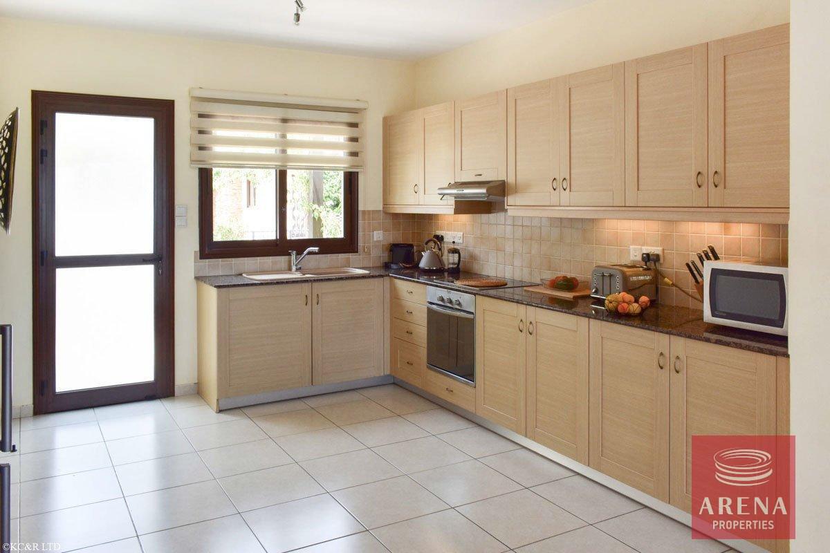 23-FRONT-LINE-VILLA-2