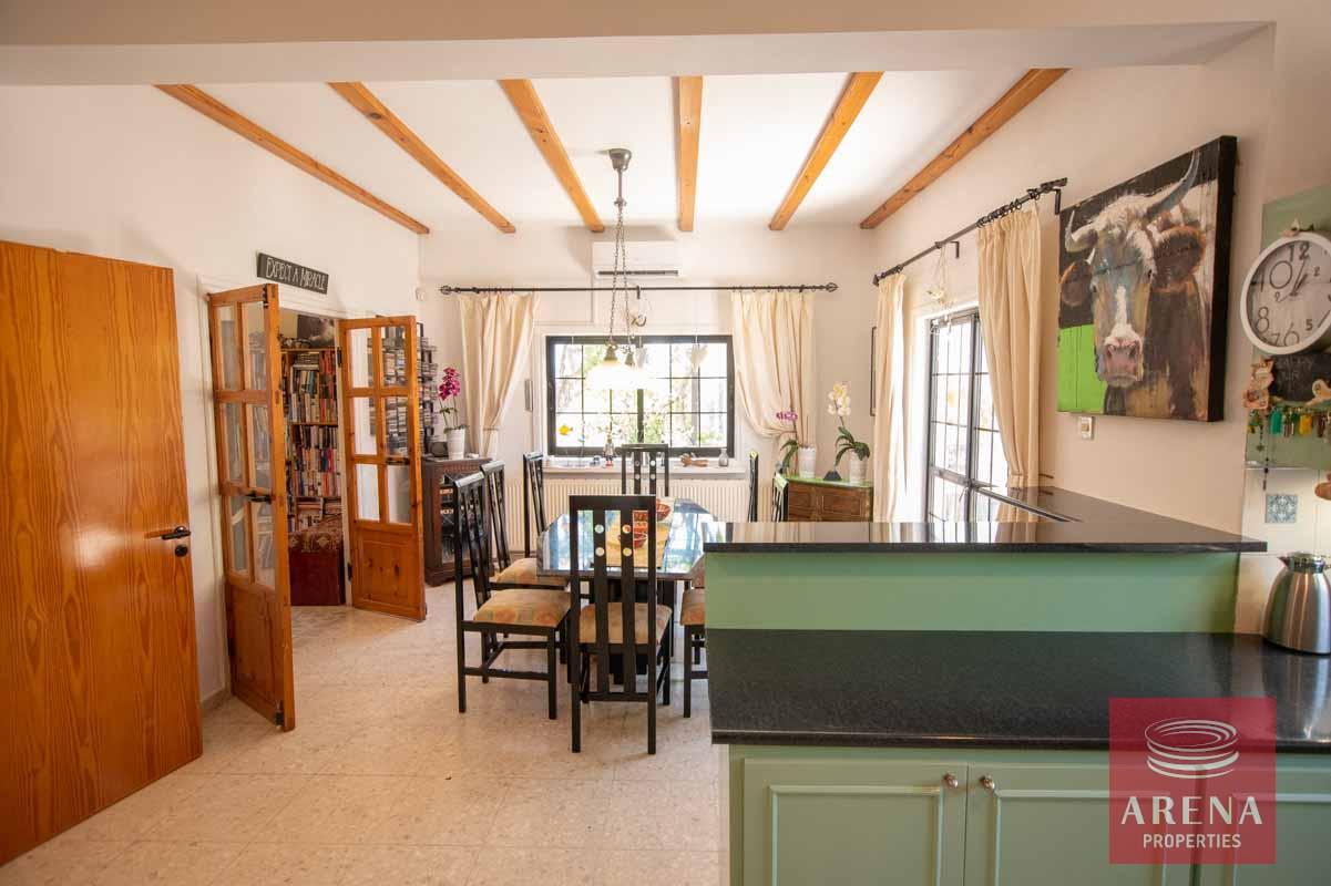 23-Semi-detached-house-in-Derynia-5697