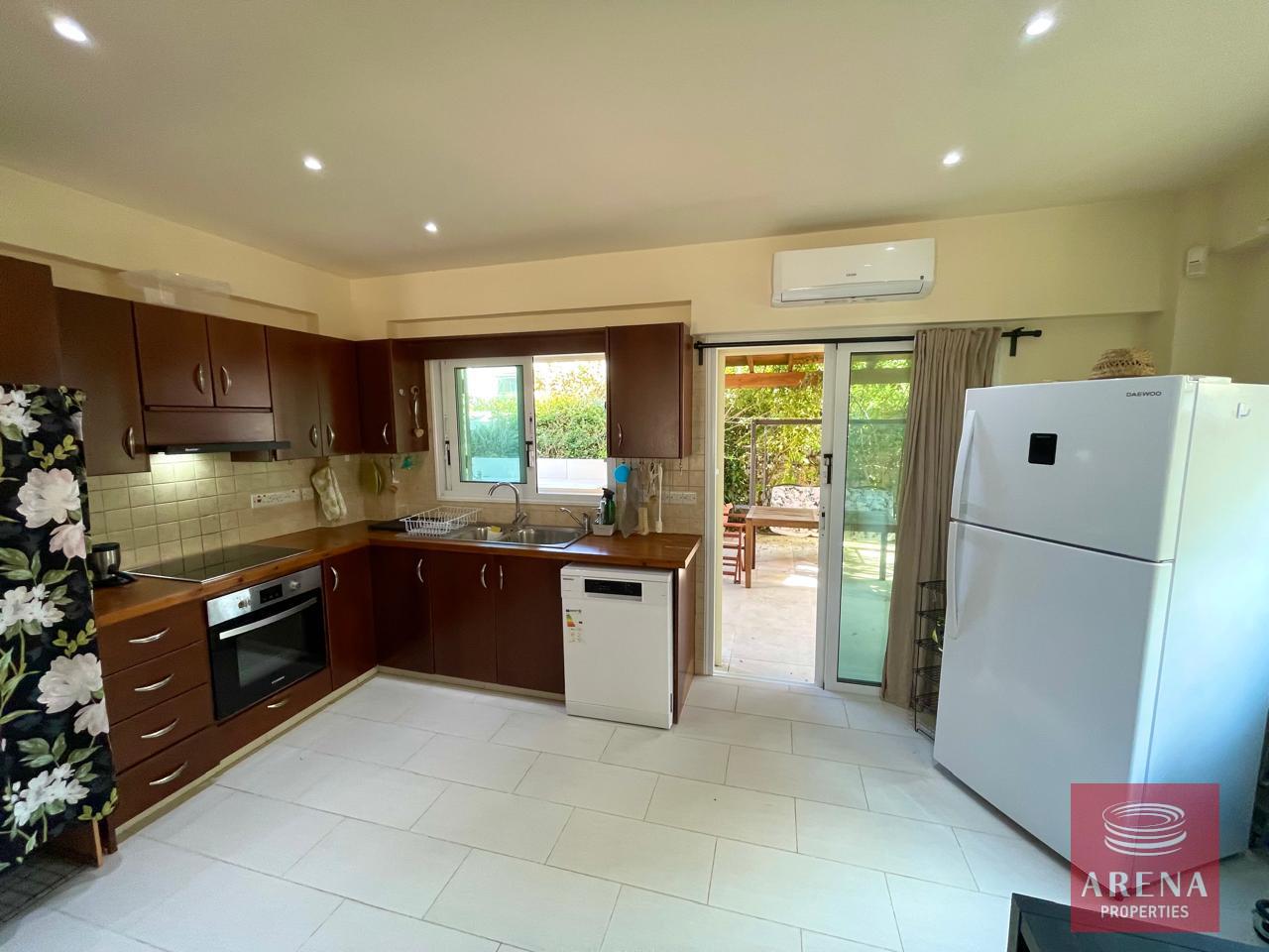 23-VILLA-IN-PERVOLIA-8654