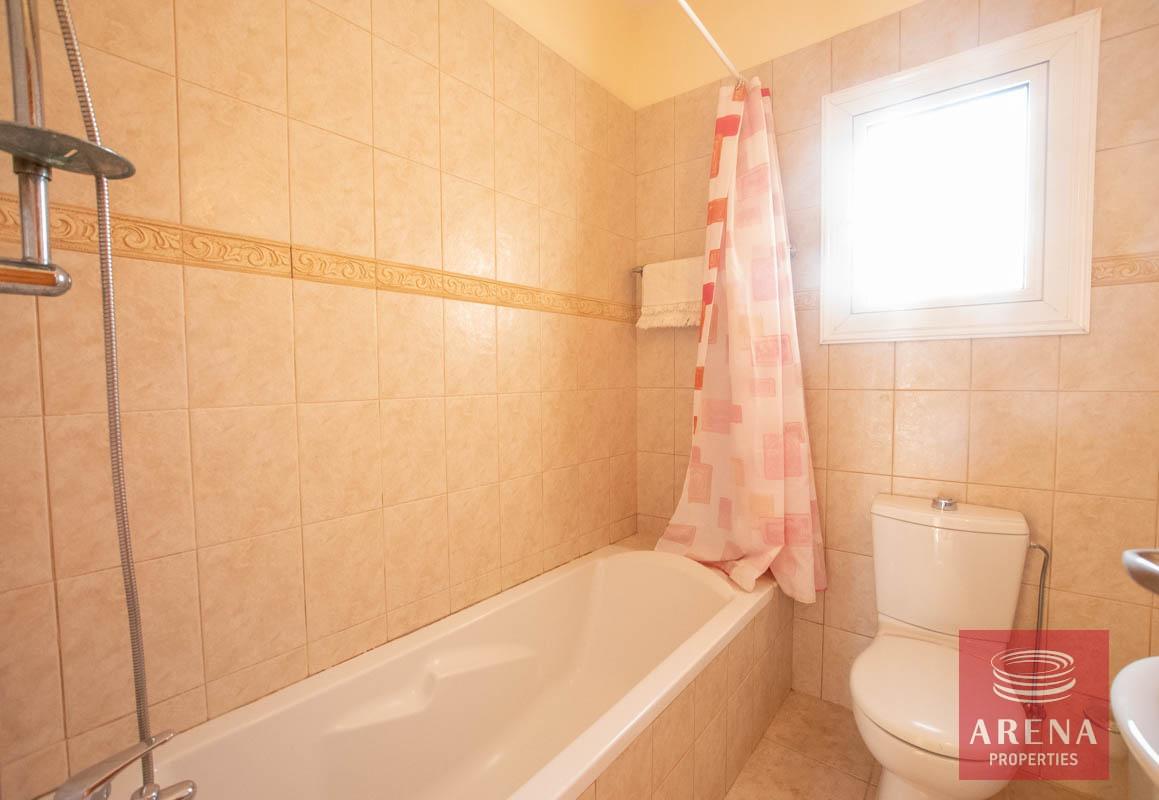 23-Villa-for-rent-in-Kapparis-5877