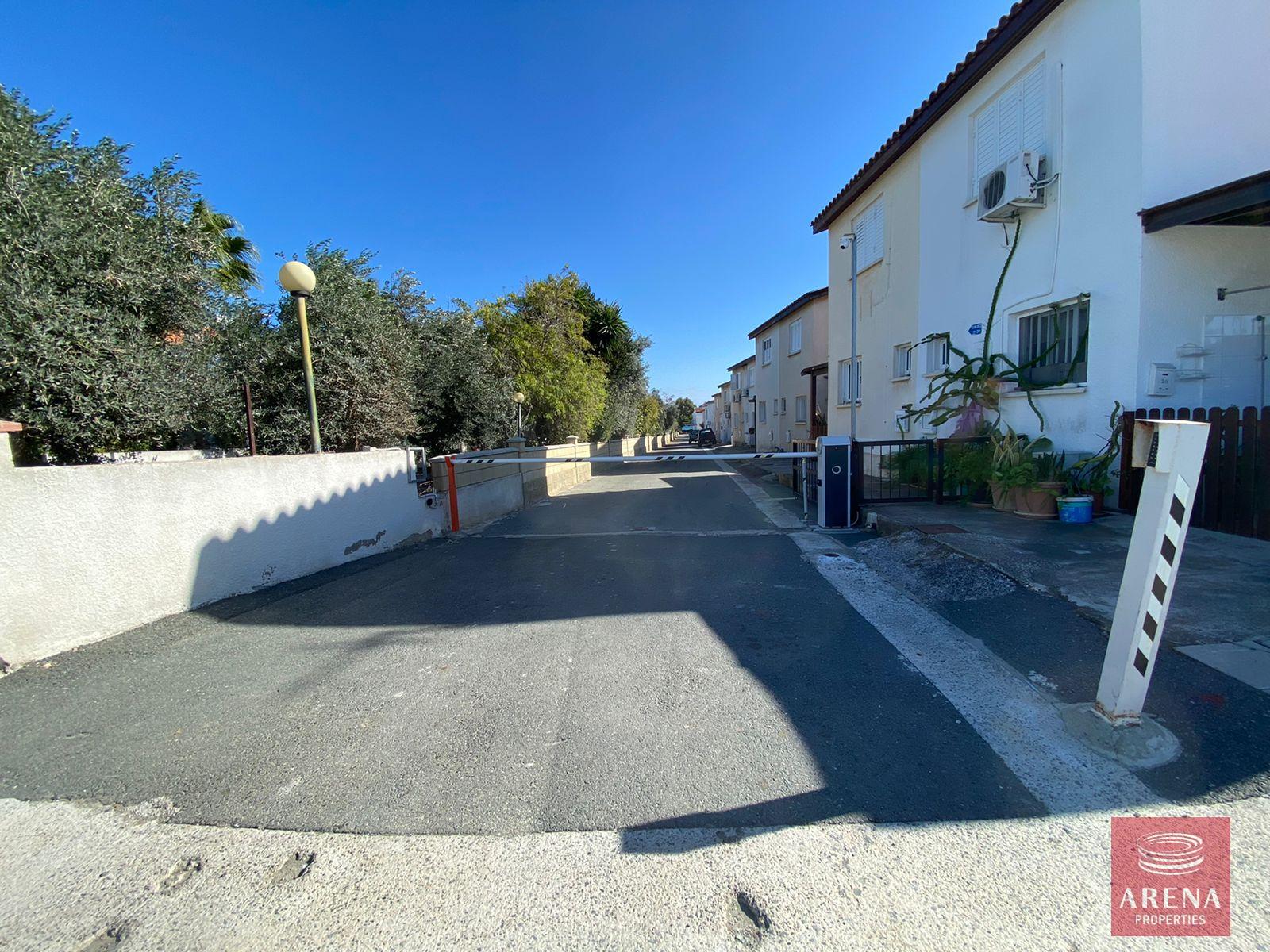 24-2-BED-HOUSE-IN-PERVOLIA-8986