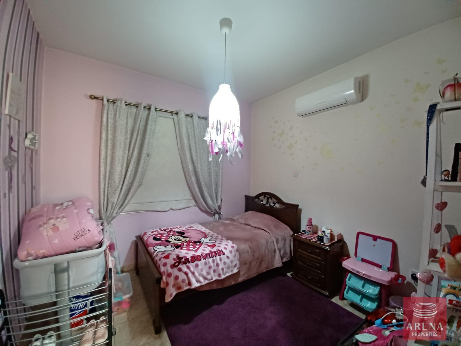 24-3-BED-VILLA-IN-VRYSOULLES-9169