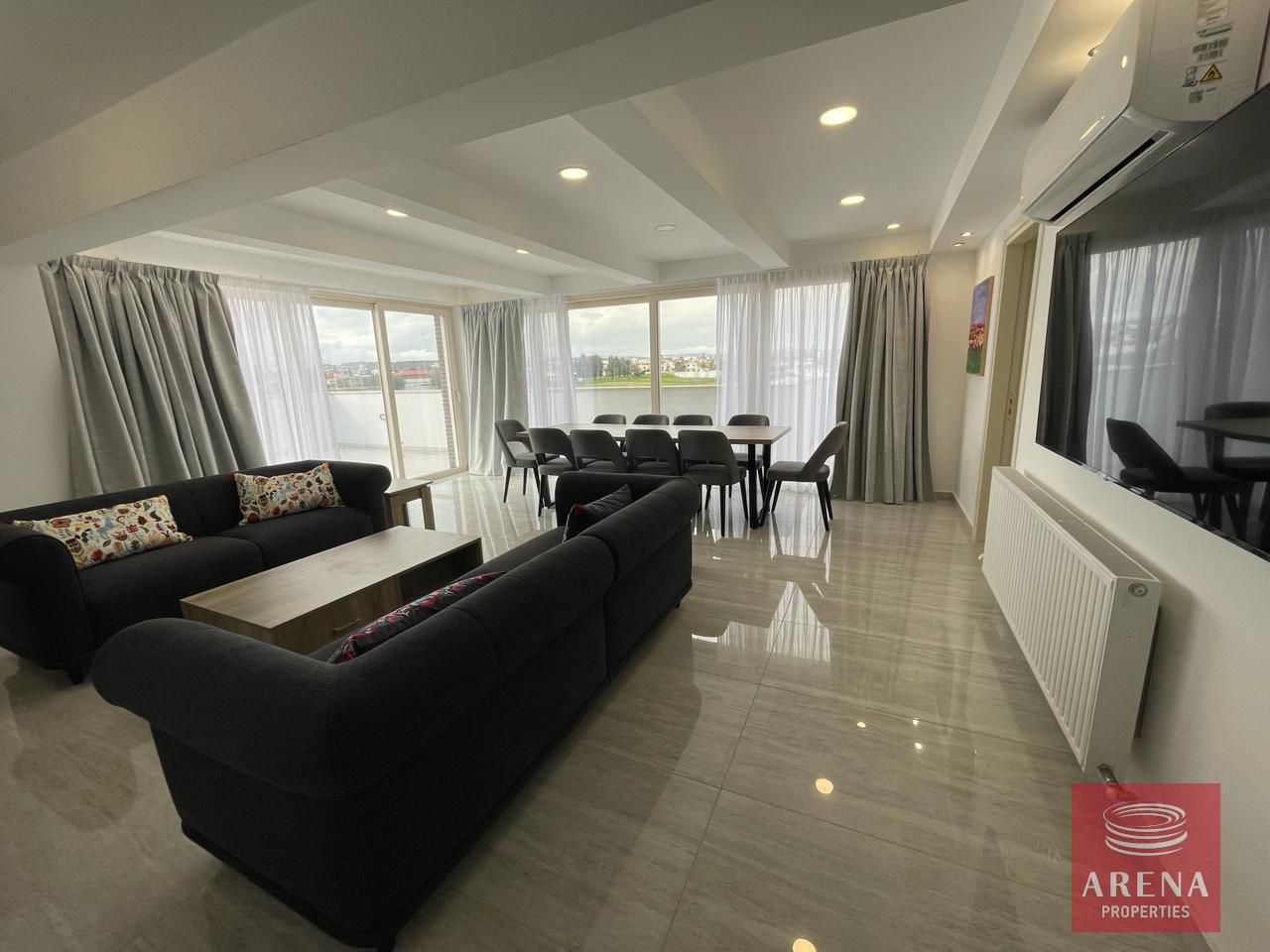 24-4-BED-DUPLEX-7774-1