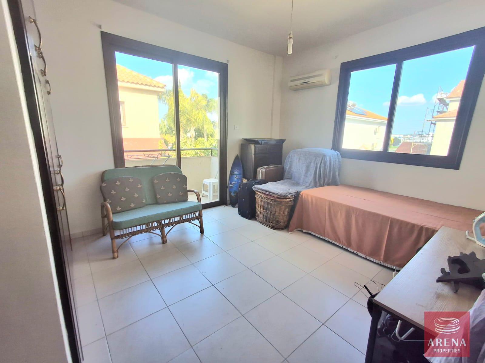 24-5-BED-VILLA-KRASAS-9152