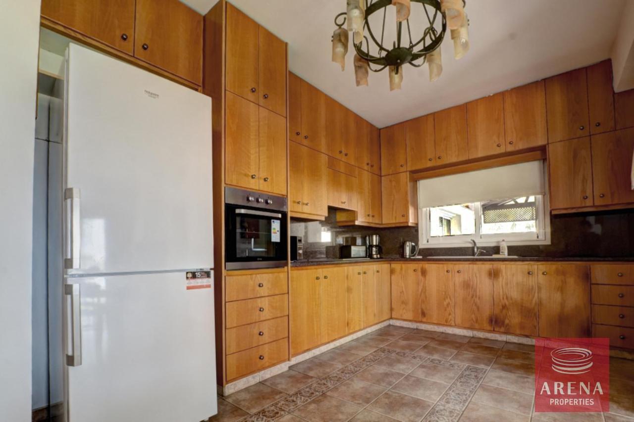 24-7-BED-VILLA-IN-AYIA-NAPA-6706-1