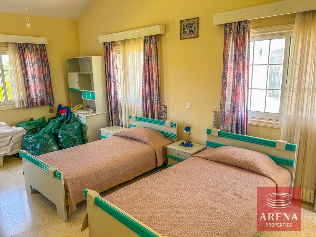 24-HOUSE-IN-DEKELIA-7466