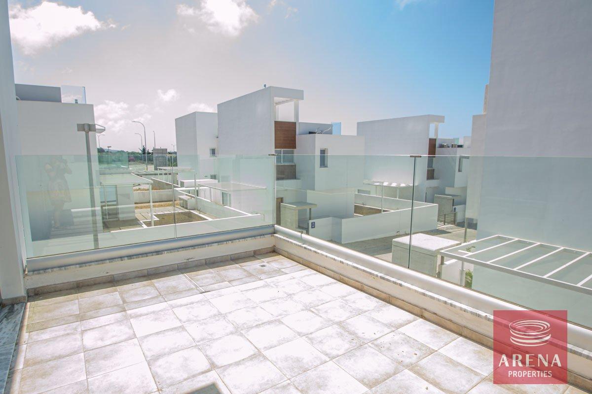 24-villa-in-ayia-napa-5245