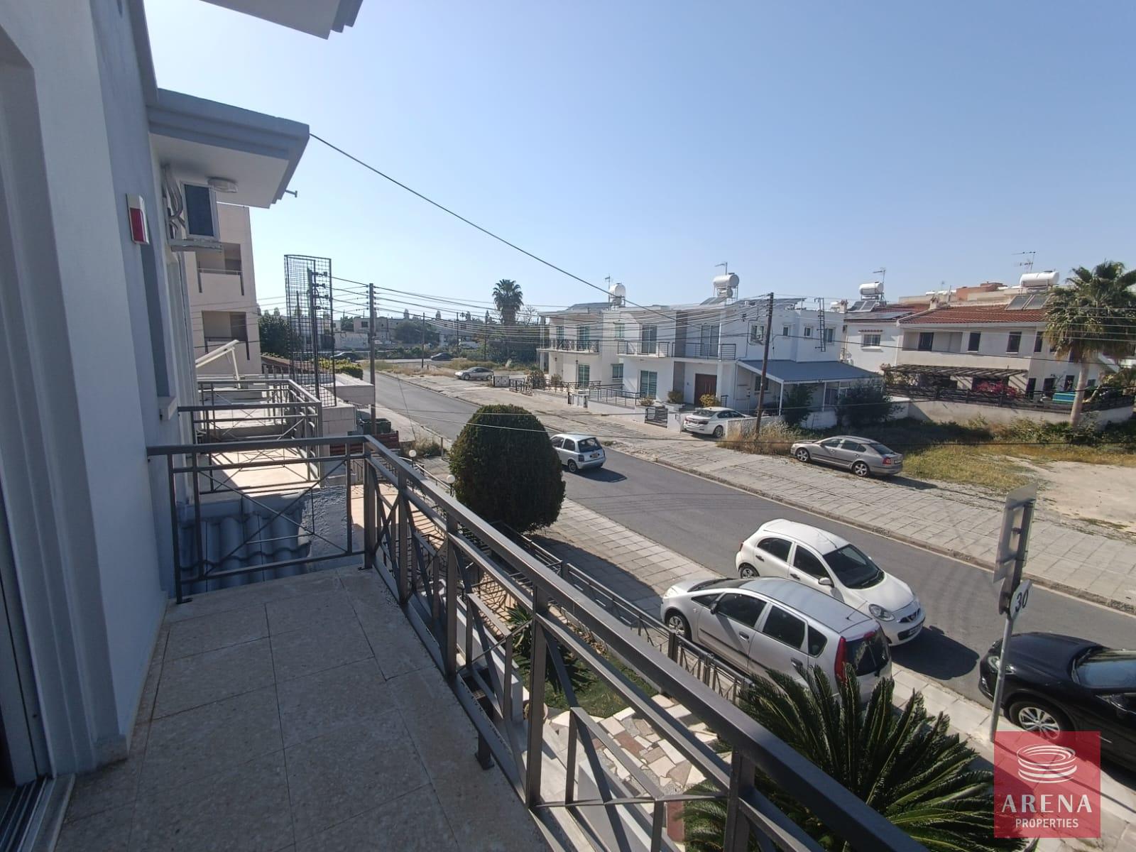 25-4-BED-HOUSE-IN-LARNACA-8013-4