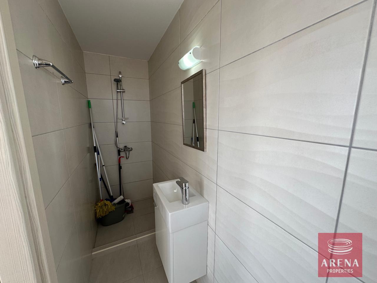 25-4-bed-villa-livadia-8384