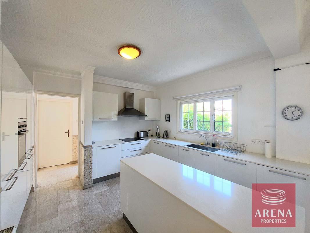 25-VILLA-IN-AYIA-NAPA-6501