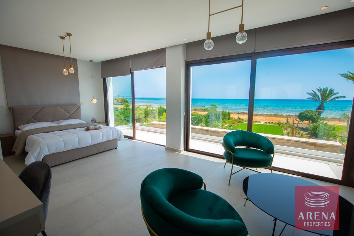 25-seafront-villa-ayia-thekla-5842-1