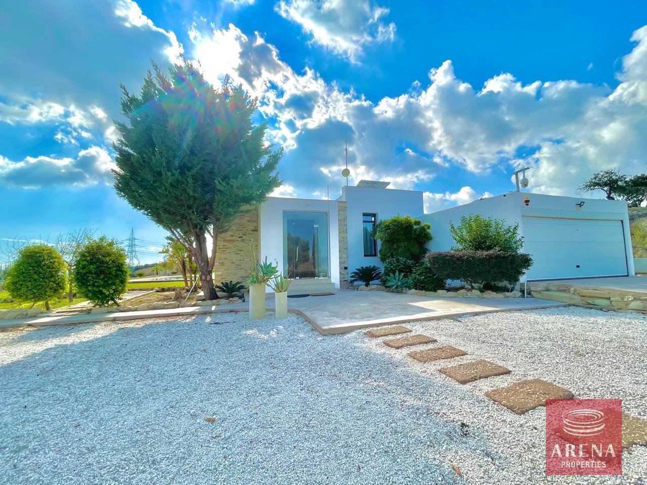 26-1-BUNGALOW-IN-SKARINOU-8892