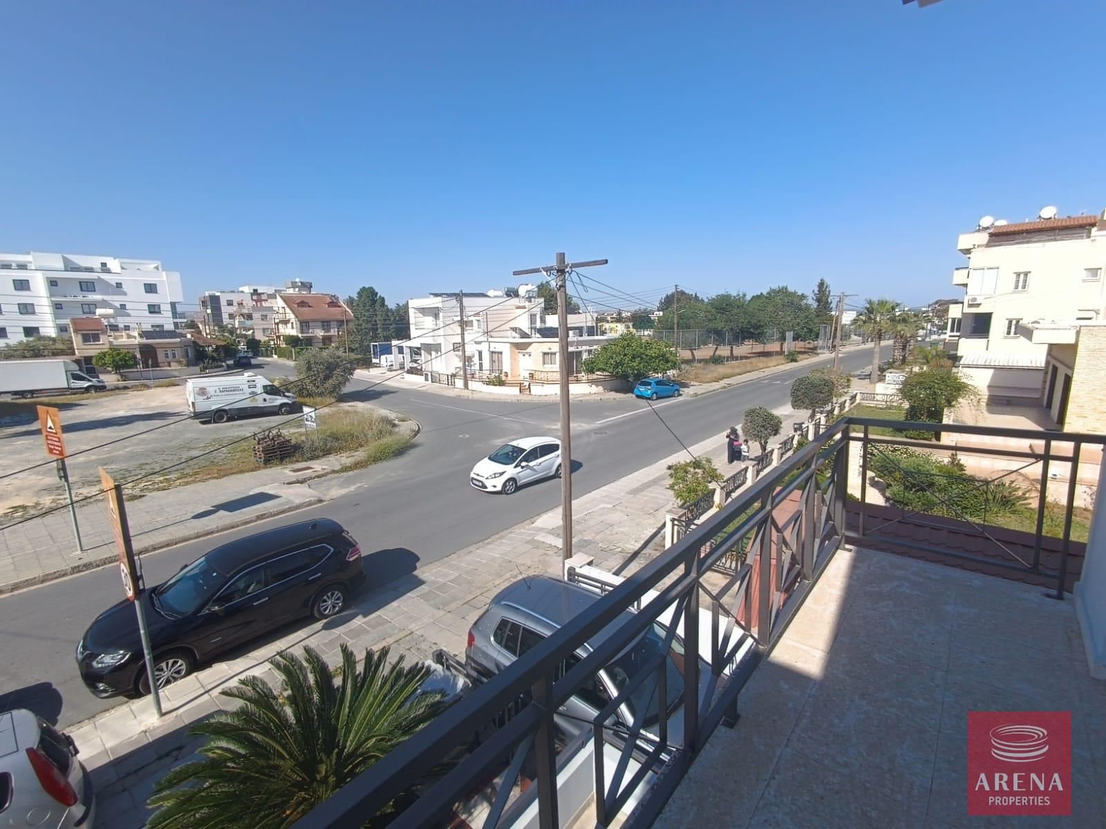 26-4-BED-HOUSE-IN-LARNACA-8013-4