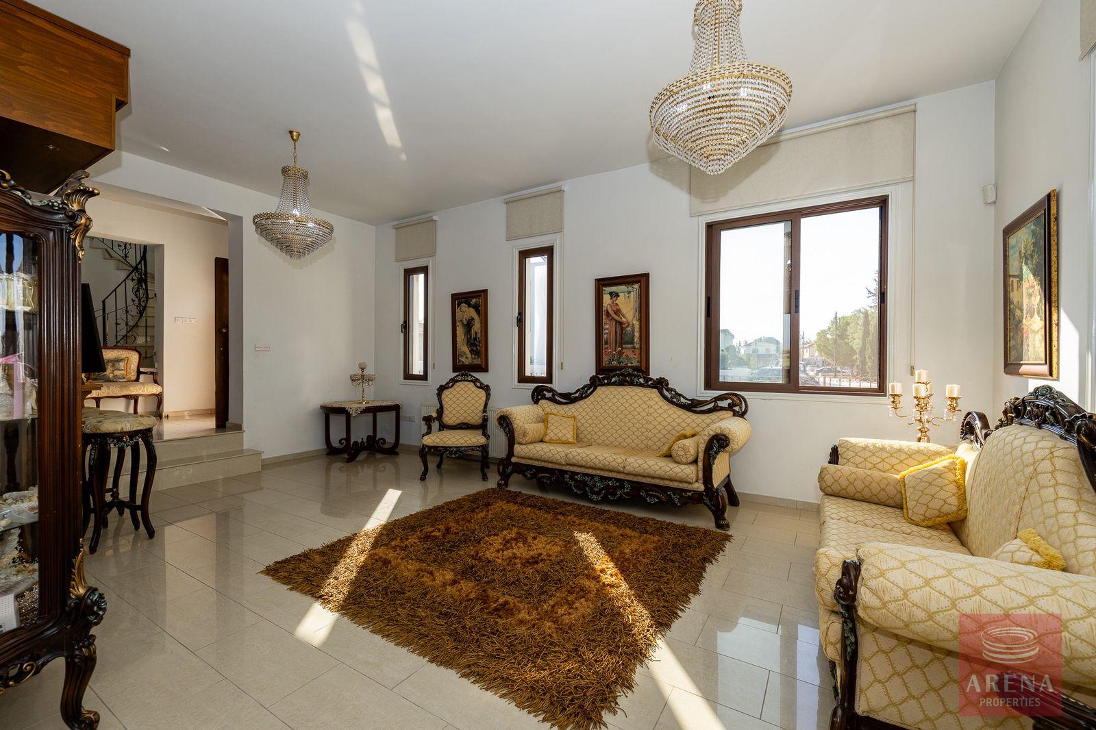 26-5-bed-villa-kiti-10152-5