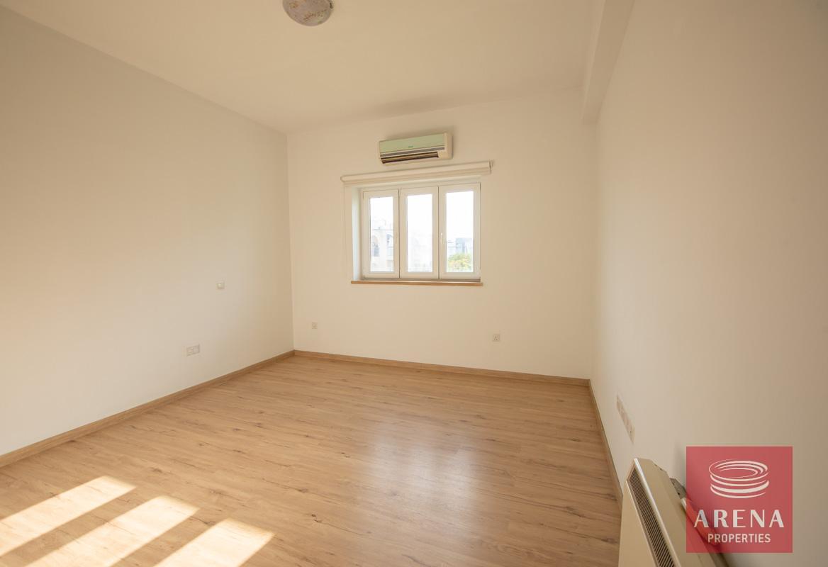 26-HOUSE-FOR-SALE-paralimni-4252-2