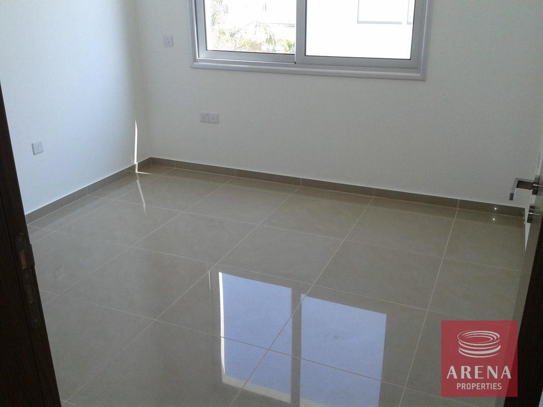 26-HOUSE-IN-OROKILINI-6129